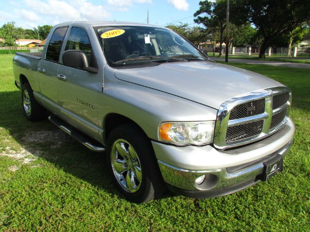 2005 Dodge Ram 1500 Ext WT