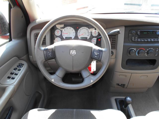 2005 Dodge Ram 1500 SL2