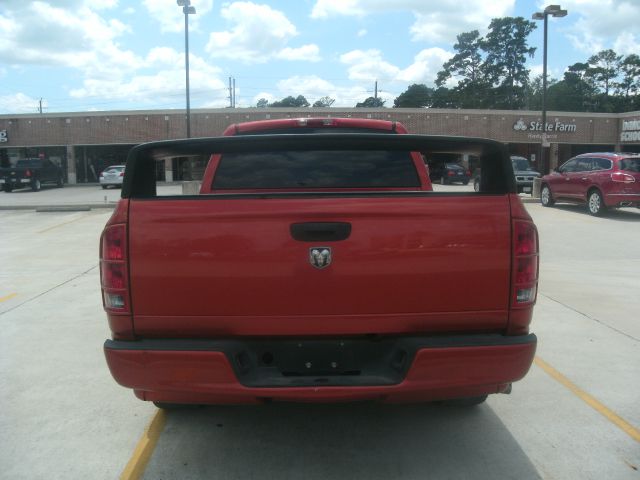 2005 Dodge Ram 1500 Crew Cab 4-wheel Drive LTZ