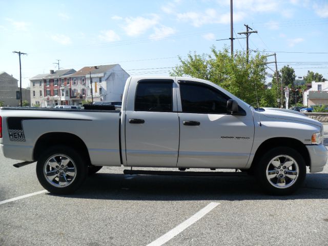 2005 Dodge Ram 1500 Ext WT