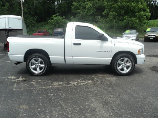2005 Dodge Ram 1500 4dr Sdn Auto GLS w/XM