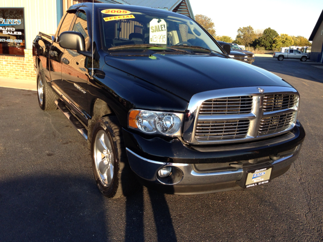 2005 Dodge Ram 1500 Ext WT