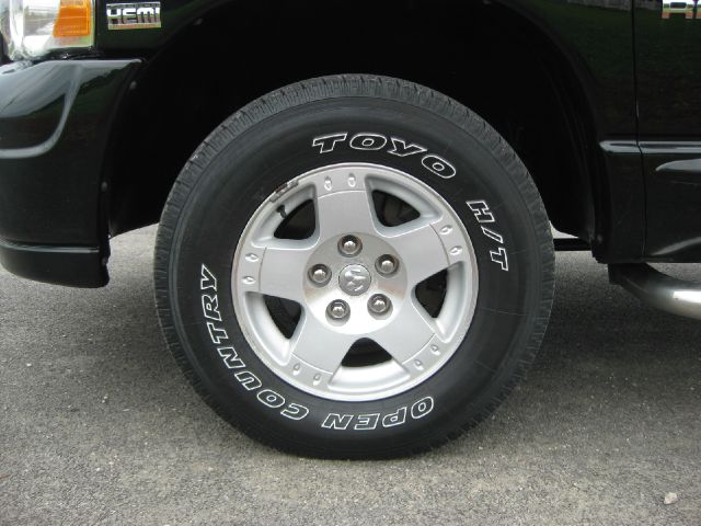 2005 Dodge Ram 1500 Ext WT