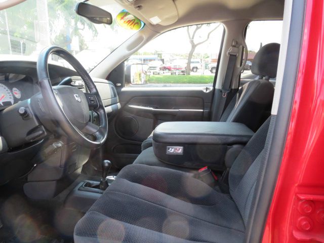 2005 Dodge Ram 1500 Ext WT
