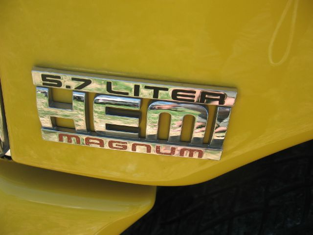 2005 Dodge Ram 1500 Technology PKG. AWD