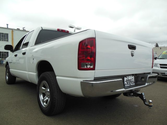 2005 Dodge Ram 1500 Crew Cab 4-wheel Drive LTZ
