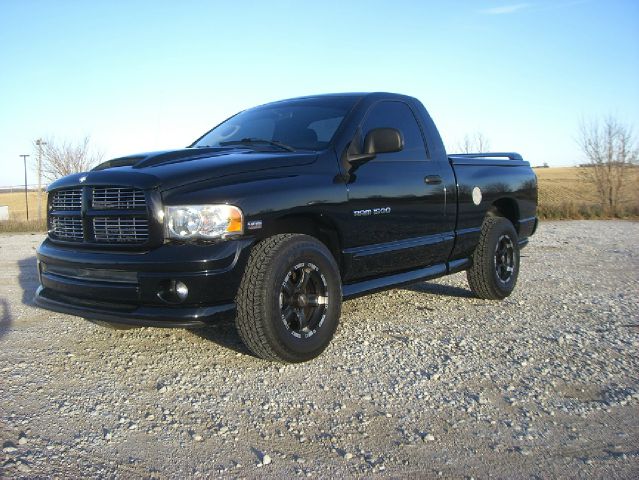 2005 Dodge Ram 1500 T14