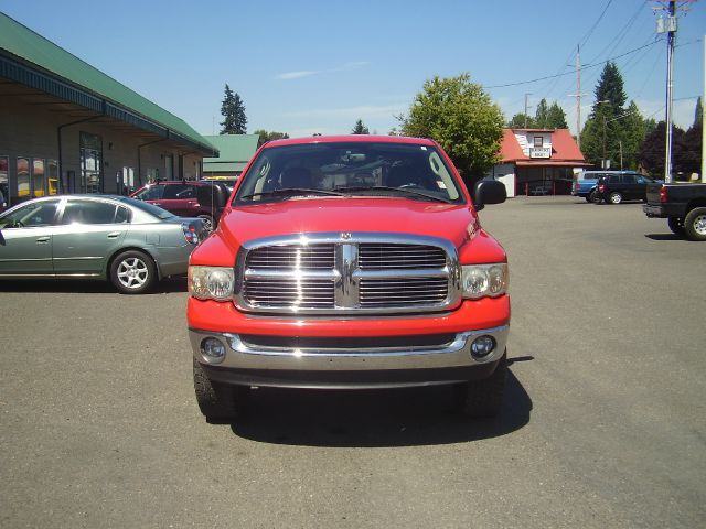 2005 Dodge Ram 1500 4dr 114 WB XLT 4WD