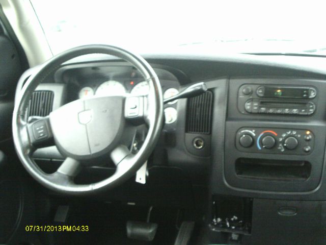 2005 Dodge Ram 1500 Ext WT
