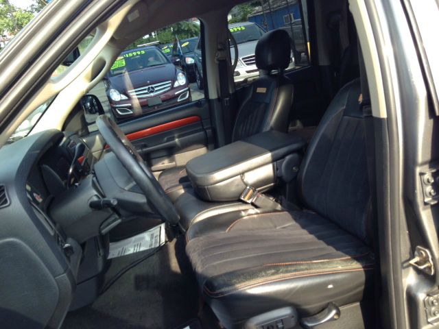 2005 Dodge Ram 1500 4dr 4WD EXT LS 4x4 SUV