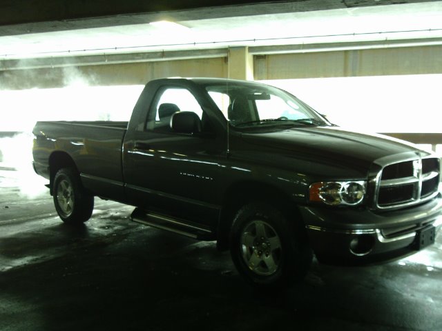 2005 Dodge Ram 1500 HD Reg. Cab 8-ft. Bed 2WD