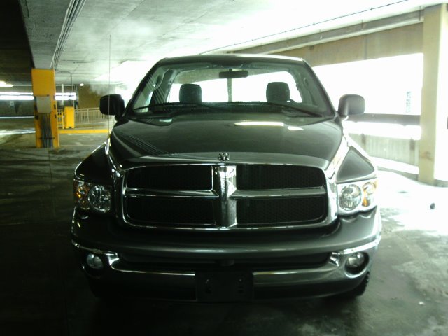 2005 Dodge Ram 1500 HD Reg. Cab 8-ft. Bed 2WD