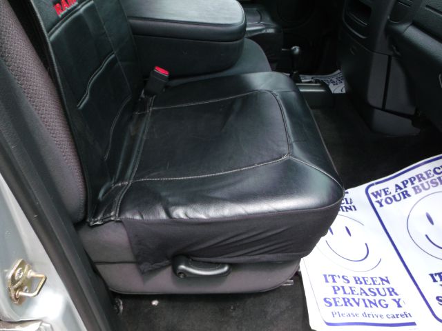 2005 Dodge Ram 1500 Ext WT