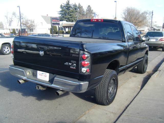 2005 Dodge Ram 1500 3.2tl With Navigation System