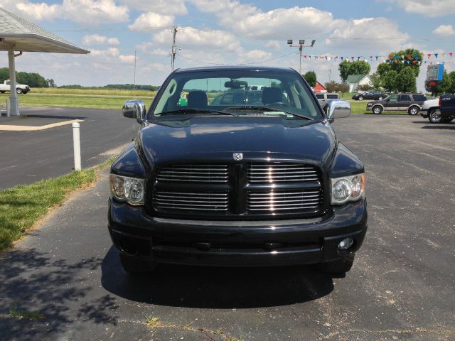 2005 Dodge Ram 1500 Fleetside EXT CAB 4X4
