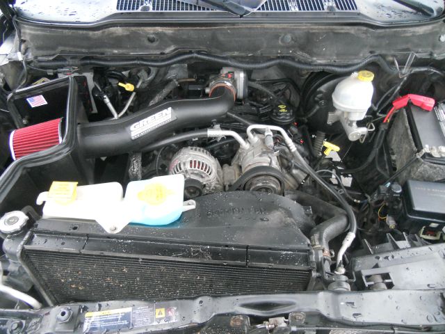 2005 Dodge Ram 1500 Extended Cab Standard Box 4-wheel Drive LS