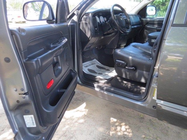 2005 Dodge Ram 1500 Ext WT