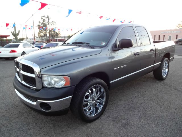 2005 Dodge Ram 1500 1500 LT Crew Cab 4WD