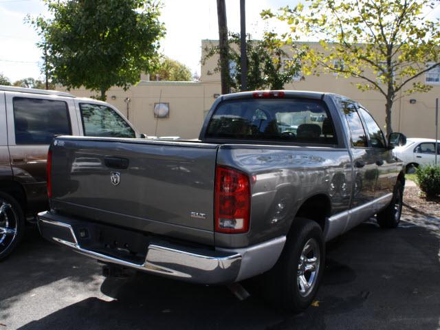 2005 Dodge Ram 1500 SLT