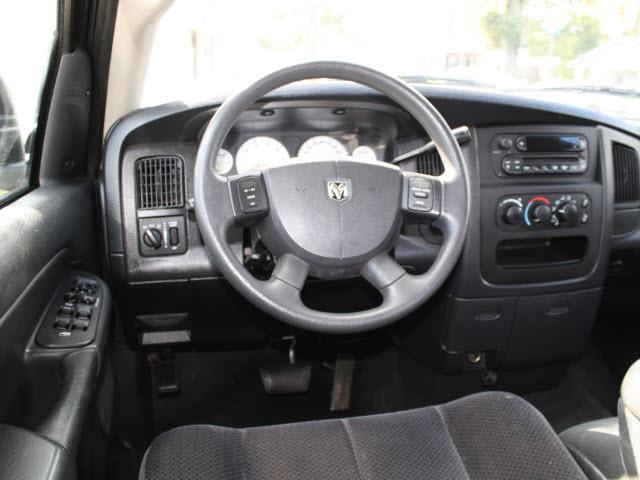 2005 Dodge Ram 1500 SLT