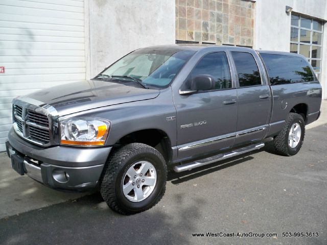 2006 Dodge Ram 1500 4d Wagon AWD