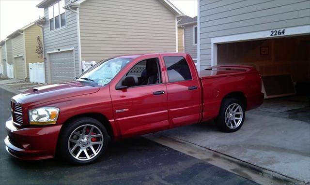 2006 Dodge Ram 1500 4d Wagon SLT (V6)