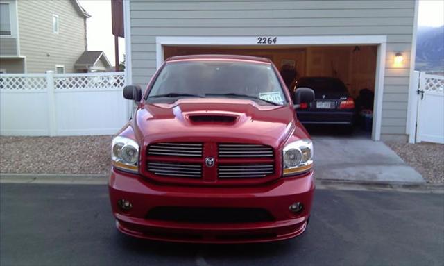 2006 Dodge Ram 1500 4d Wagon SLT (V6)