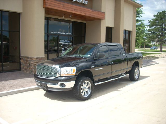 2006 Dodge Ram 1500 3500 SLT Crew LB Dually DSL