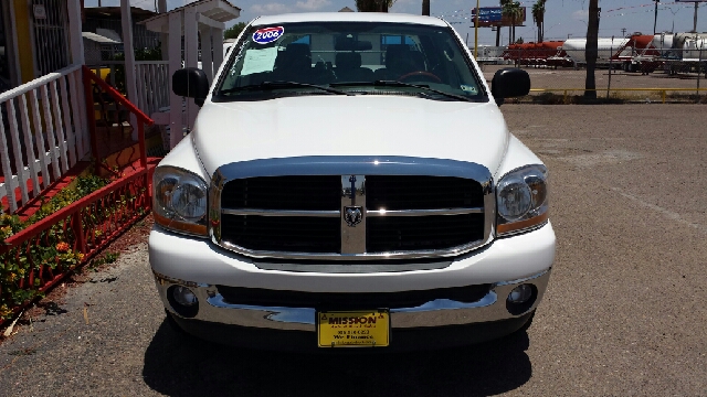 2006 Dodge Ram 1500 2WD Regular Cab 6.3 Ft Box ST