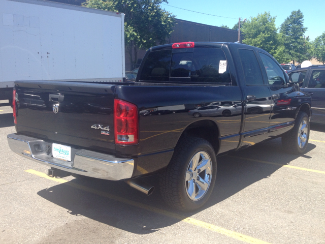 2006 Dodge Ram 1500 4d Wagon AWD