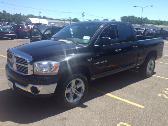 2006 Dodge Ram 1500 4d Wagon AWD