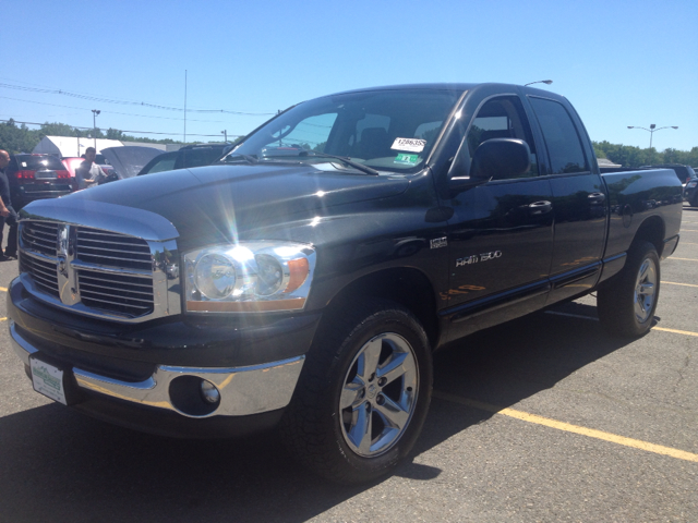 2006 Dodge Ram 1500 4d Wagon AWD