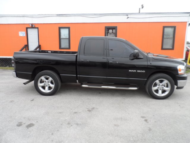 2006 Dodge Ram 1500 LS ES