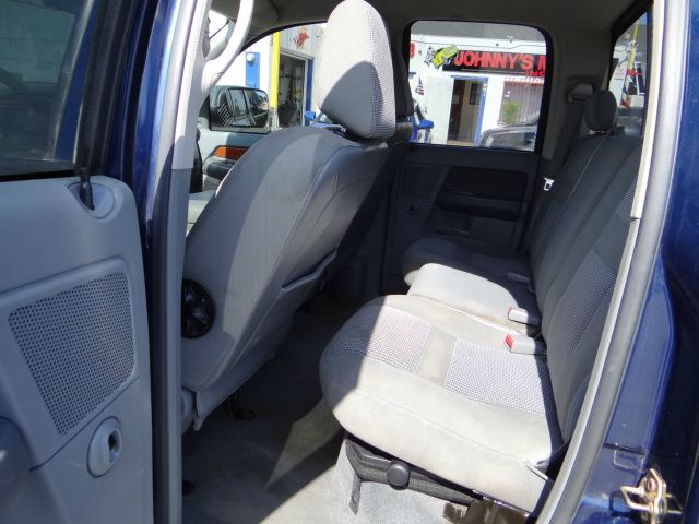 2006 Dodge Ram 1500 LS ES