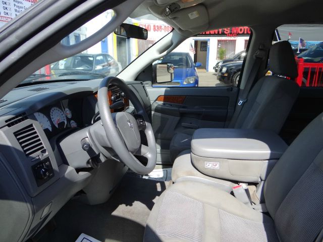 2006 Dodge Ram 1500 LS ES