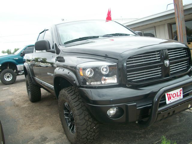 2006 Dodge Ram 1500 4dr LX 4WD Auto