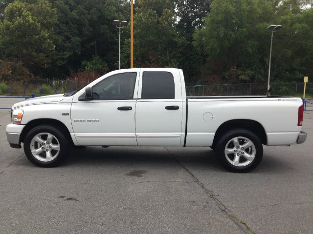 2006 Dodge Ram 1500 LS ES