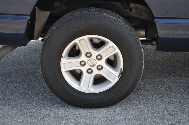 2006 Dodge Ram 1500 LS ES