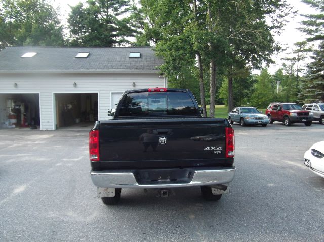 2006 Dodge Ram 1500 4d Wagon AWD