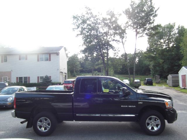 2006 Dodge Ram 1500 4d Wagon AWD