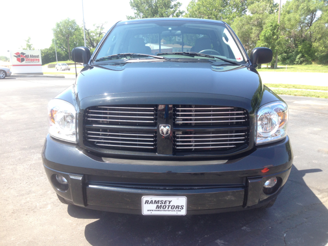 2007 Dodge Ram 1500 4dr LX 4WD Auto