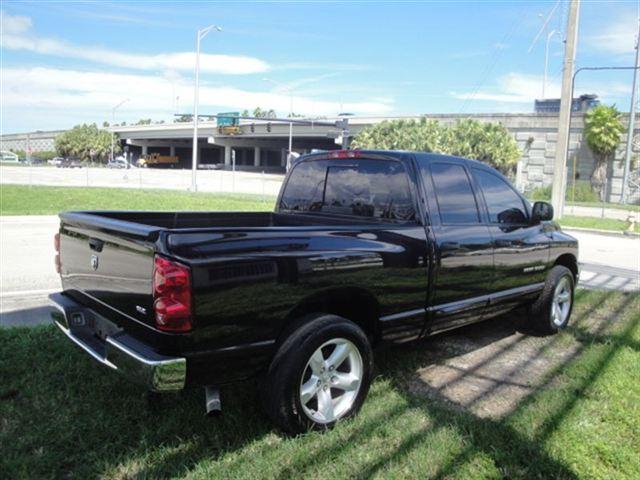 2007 Dodge Ram 1500 I6 R-design