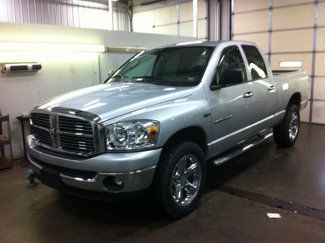 2007 Dodge Ram 1500 Coupe Deviile