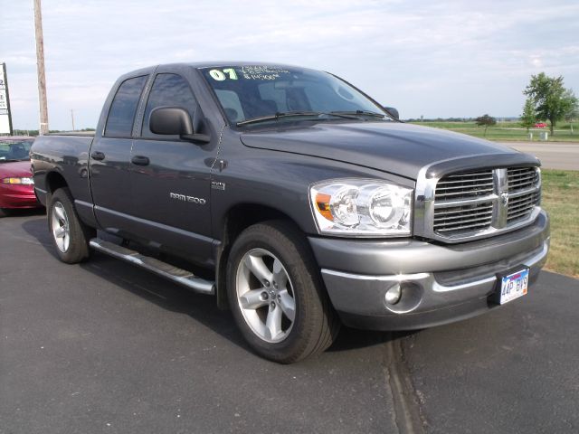 2007 Dodge Ram 1500 2WD Regular Cab 6.3 Ft Box ST