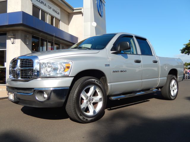 2007 Dodge Ram 1500 4dr LX 4WD Auto