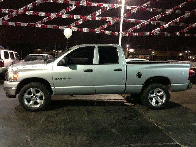 2007 Dodge Ram 1500 4dr 4WD EXT LS 4x4 SUV