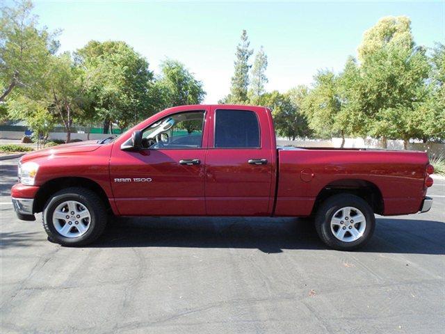 2007 Dodge Ram 1500 Touring AWD -w/dvd System