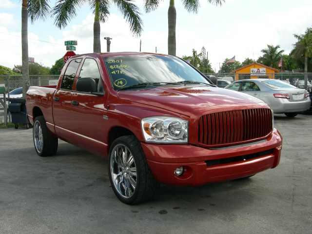 2007 Dodge Ram 1500 2.5i 1 Owner Carfaxawd