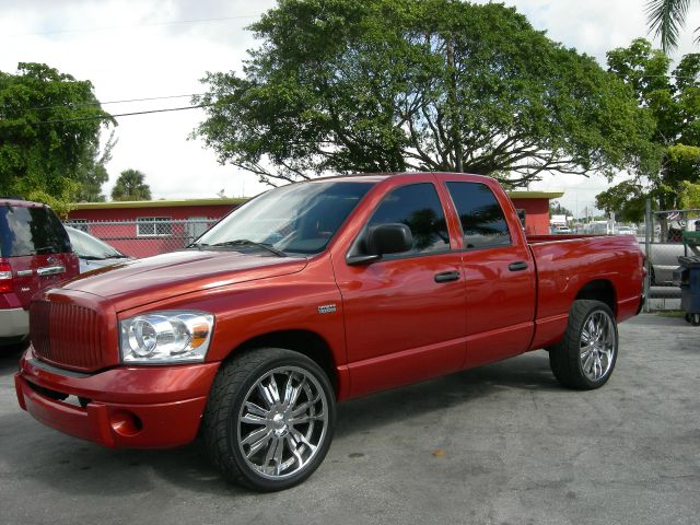 2007 Dodge Ram 1500 2.5i 1 Owner Carfaxawd