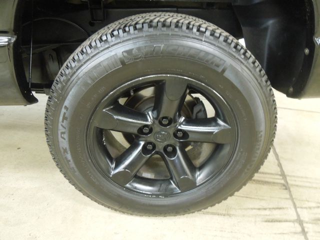 2007 Dodge Ram 1500 Custom 2WD Sedan